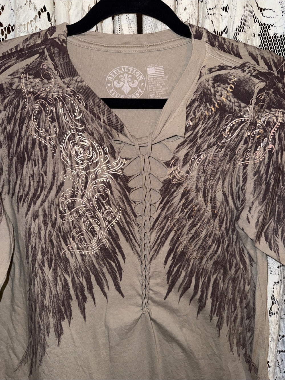 Vintage Affliction angel-wing top L - Picture 2 of 7
